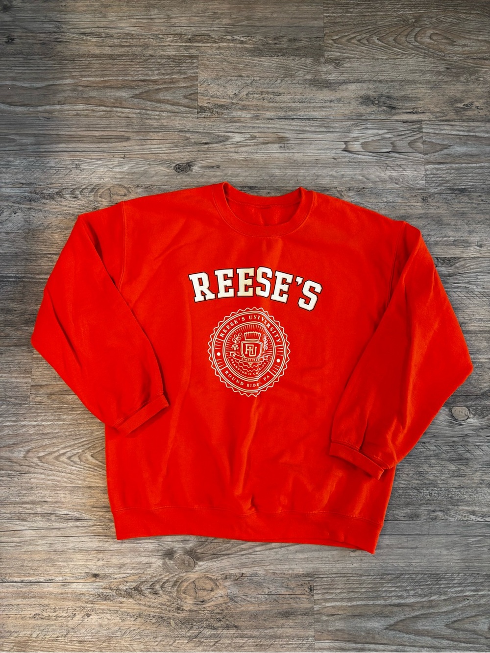 REESE’S Crewneck